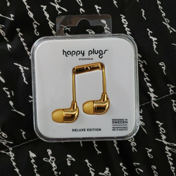 Happy Plugs IN-EAR

GOLD

WIRED HEADPHONES - Picture 6 of 6